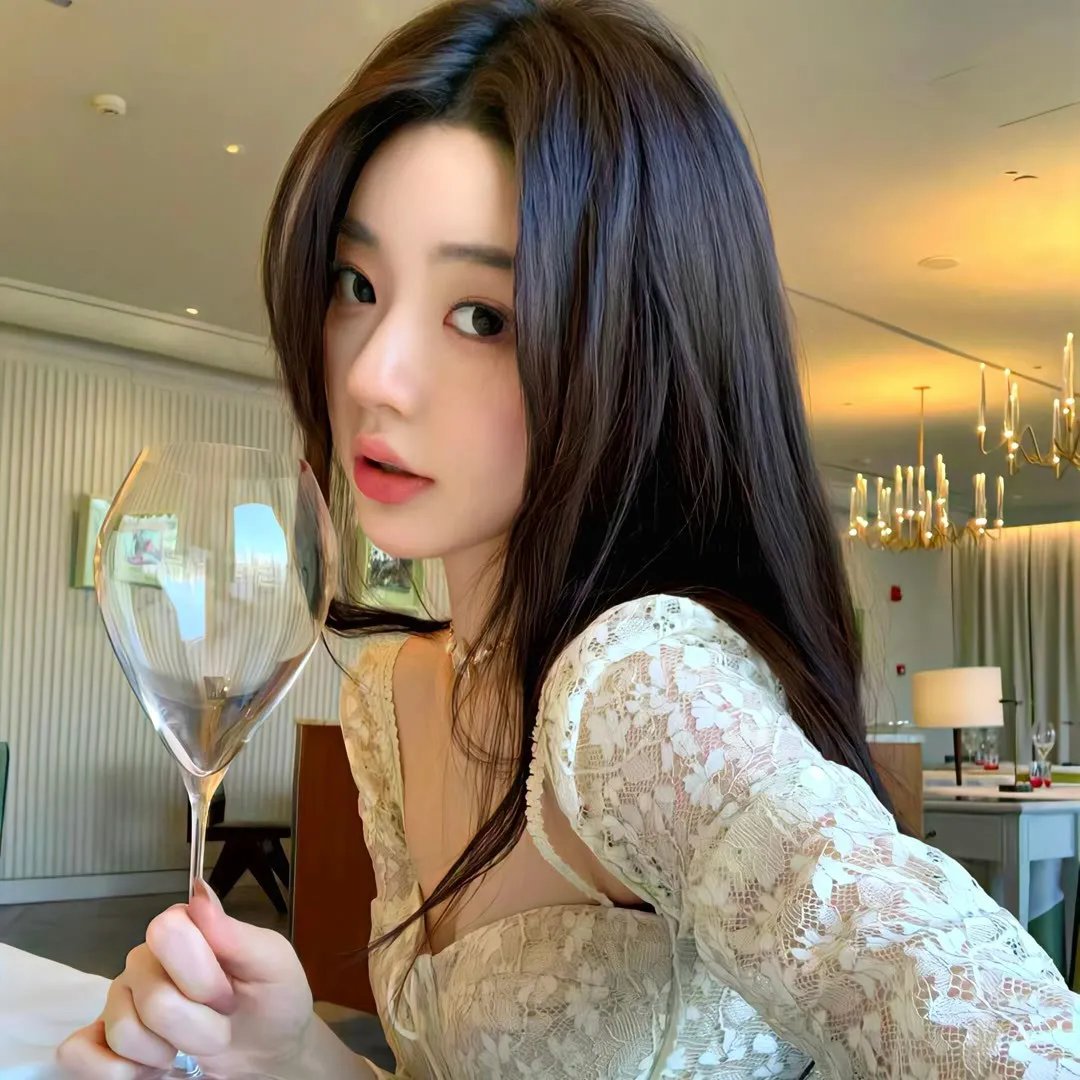 爱在心里口难开海报